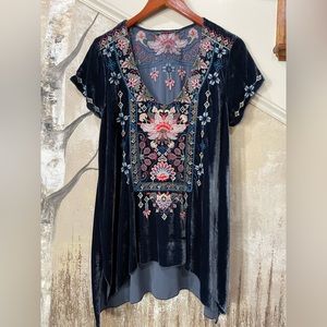 Johnny Was•VELVET•Embroidered Tunic•Medium